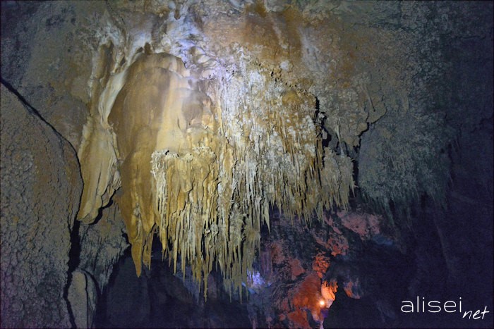 Piccole stalattiti Cueva san Tomas