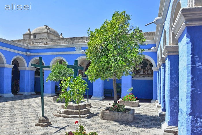 chiostro blu monastero santa catalina