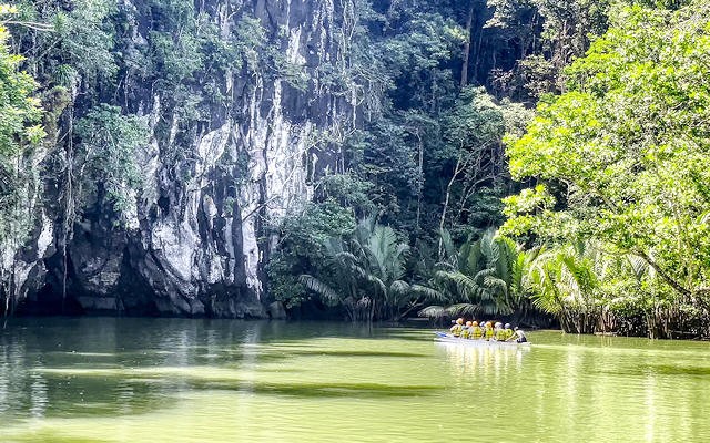 Ingresso alle grotte