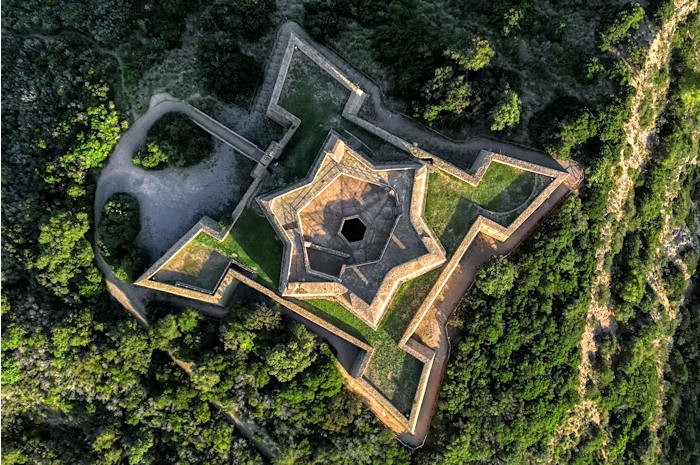 foto dall'alto del Forte Stella