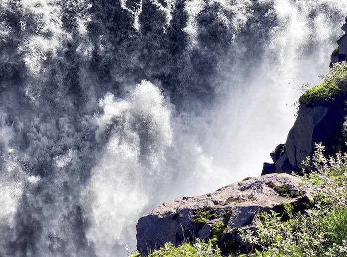 dettaglio  cascata Dettifoss