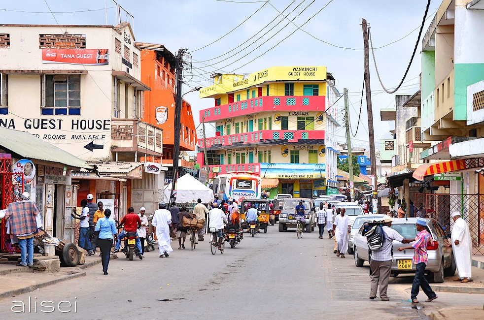 Una via del centro cittadino di malindi