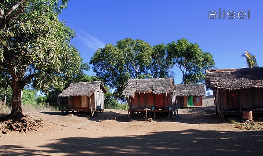 Semplice villaggio interno a Nosy Be