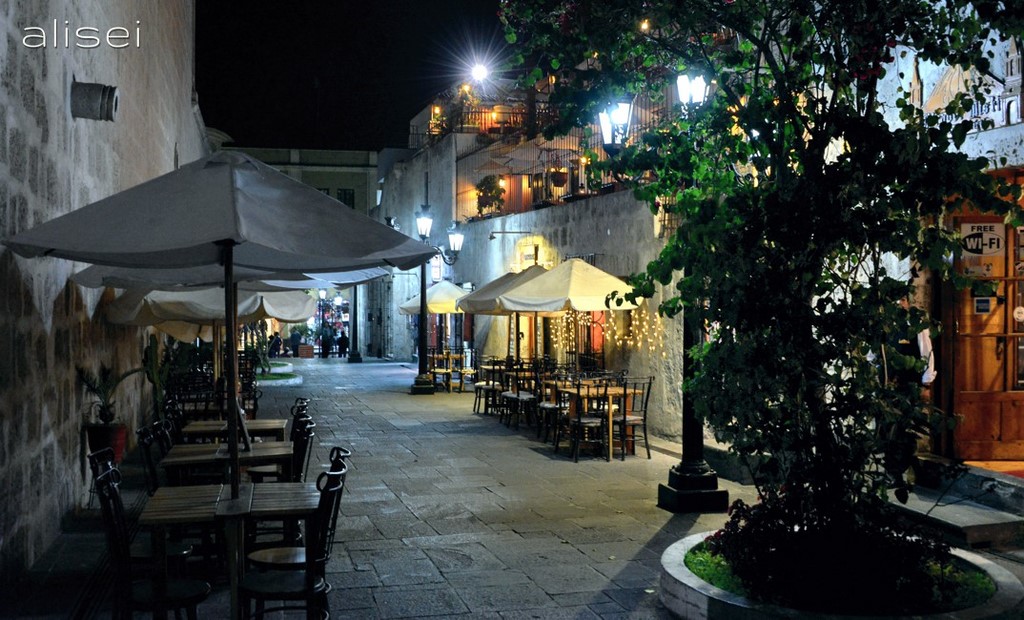arerquipa, notturno vicoli del centro