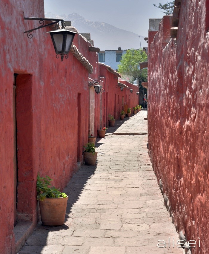 vicolo interno monastero arequipa