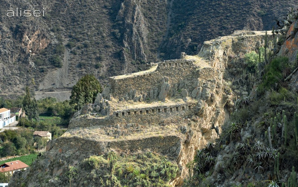 Ollantaytambo, scorcio di un tratto di mura