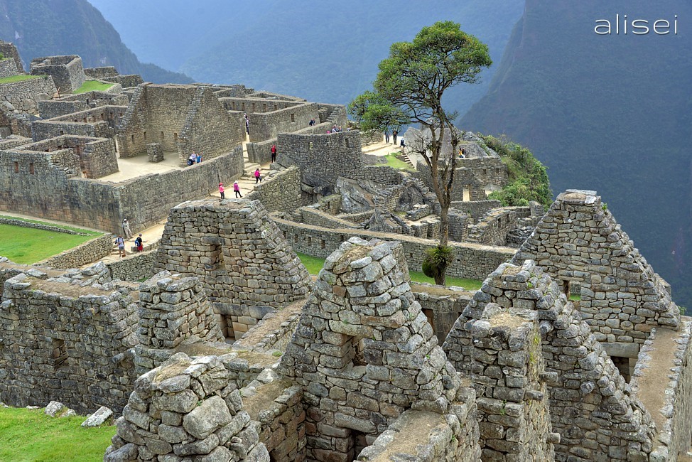scorcio tra le prigioni machu picchu