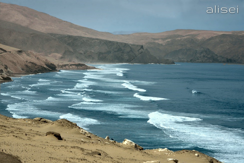 ampie vedute oceaniche Perù