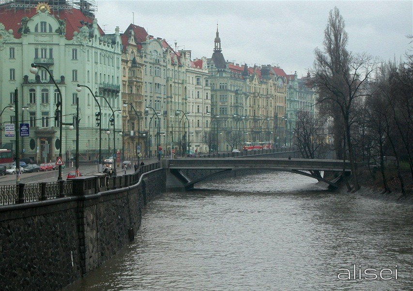  palazzi  sulla Moldava a Praga