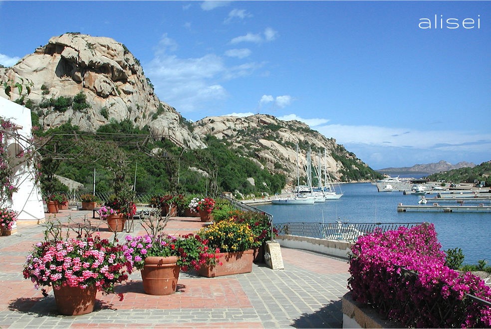 darsena di Poltu Quatu Sardegna