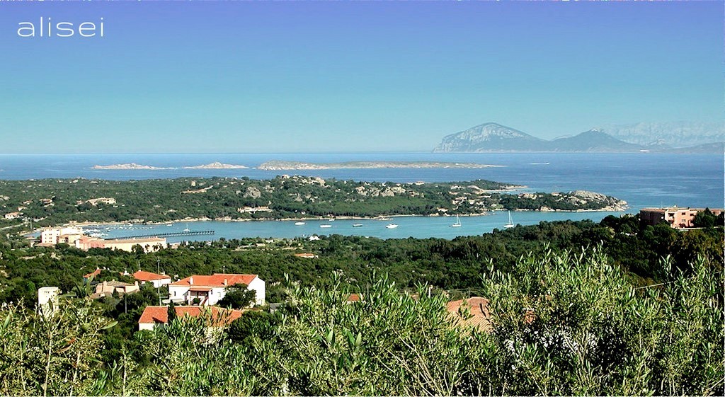 panorama su Cala di Volpe