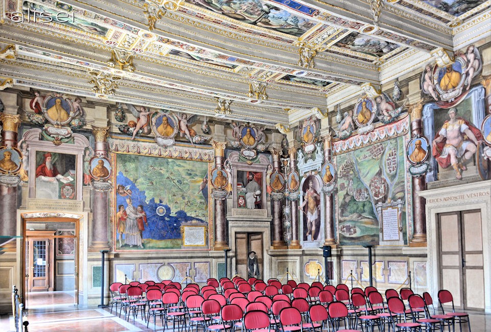 sala Regia Palazzo dei Priori Viterbo