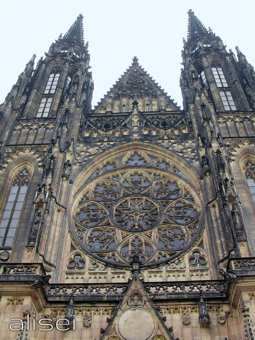 Facciata cattedrale San Vito