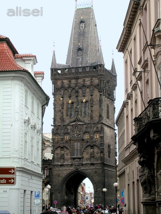porta delle Polveri di Praga