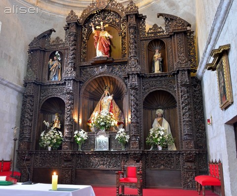 altare chiesa San Giovanni Battista arequipa