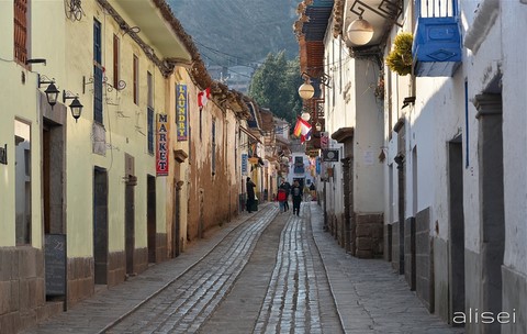 vicolo quartiere san blas cusco