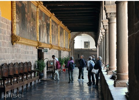 chiostro san domenico cusco perù