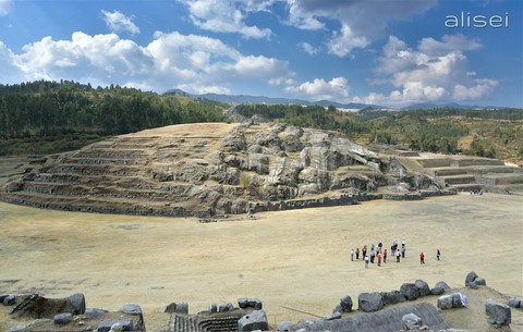 piazzale della Fortezza di Sacsayhuaman