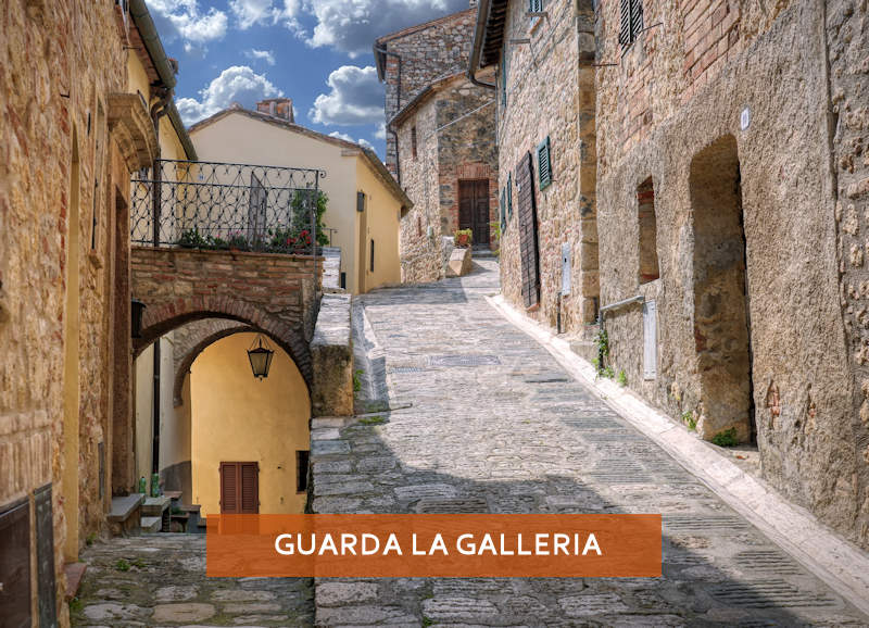un angolo del borgo di Cetona
