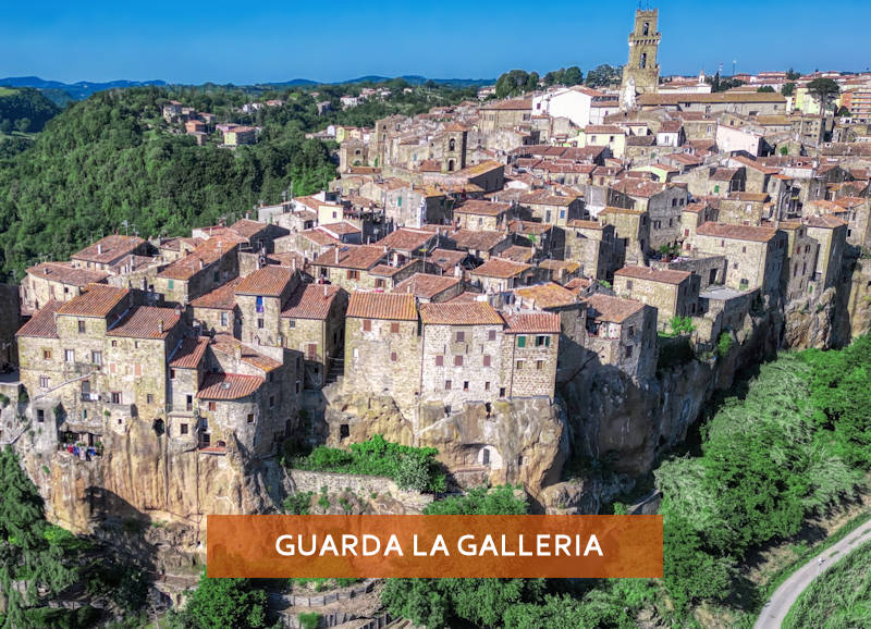 panoramica dall'alto di Pitignano