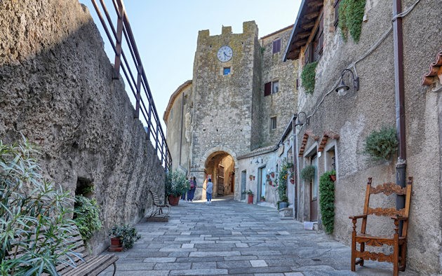 porta senese di capalbio