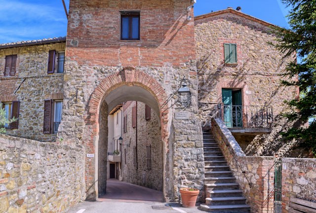 porta perugina Paciano