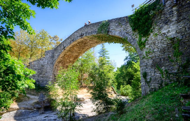 Ponte sul fiume Rabbi