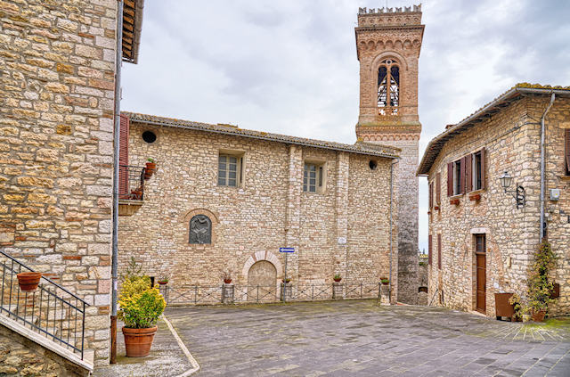 Piazzetta del borgo di Corciano