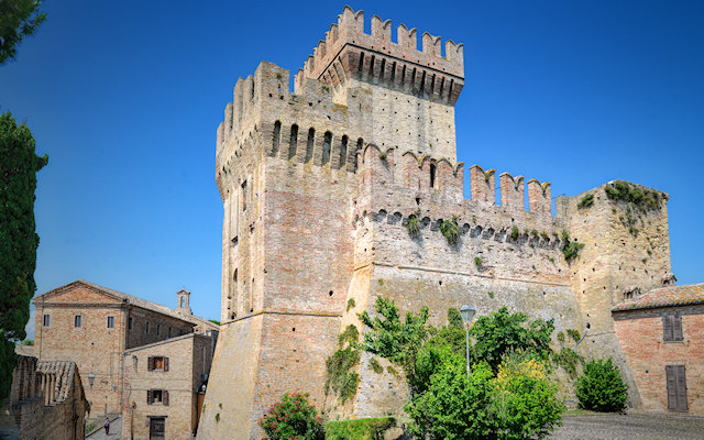 Offagna, borgo medievale nelle Marche