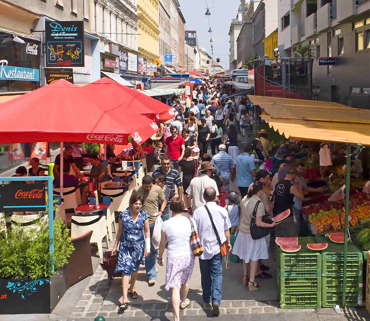 Brunnenmarkt — il mercato multiculturale di Ottakring